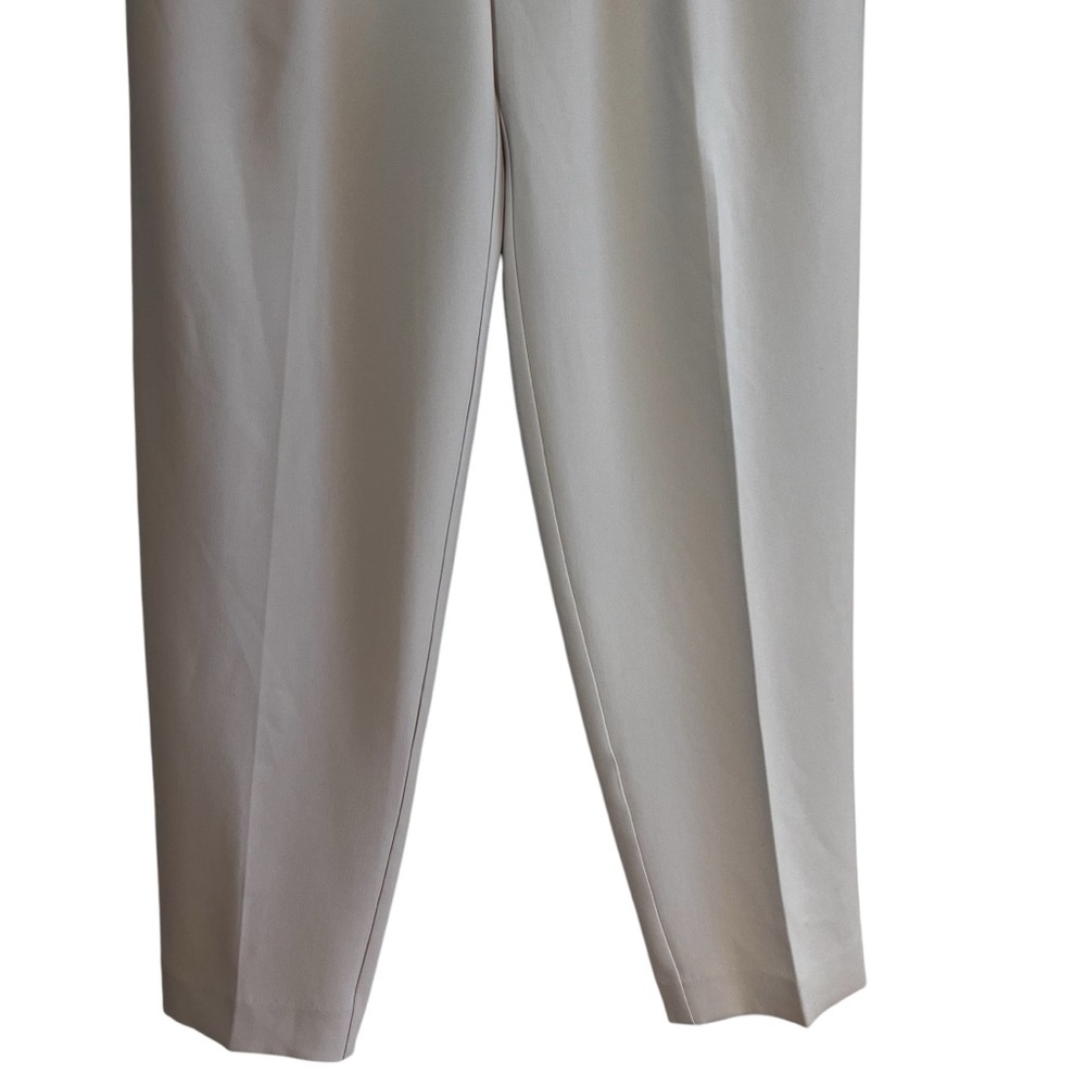 Babaton Cream Pleated Pants - Picture 5 of 14